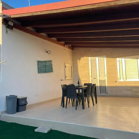 Lu Sole, Lu Mare E Lu Ientu *